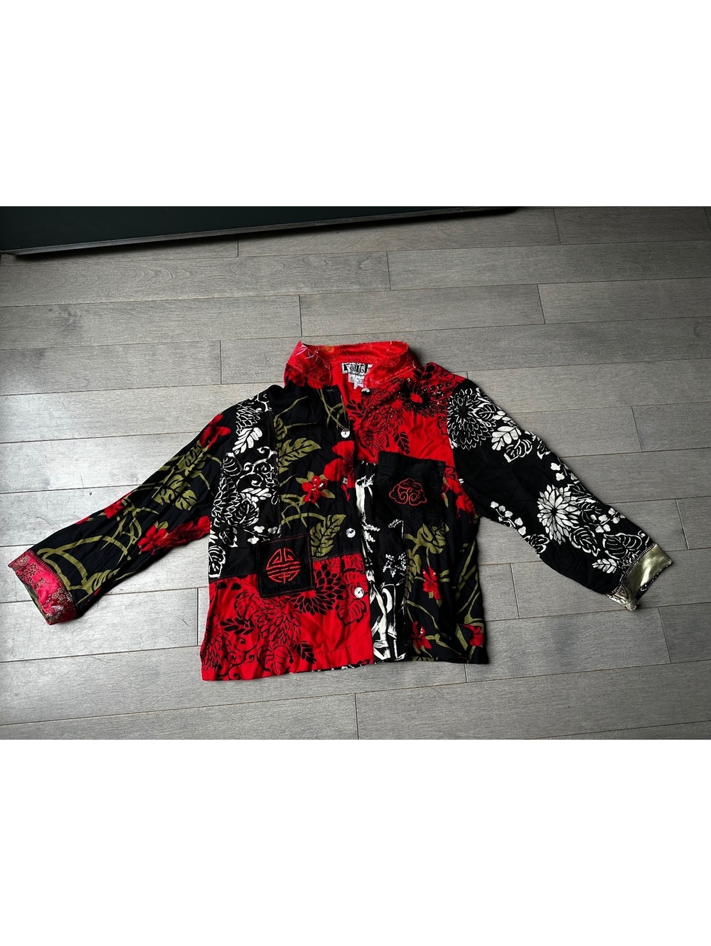 Women's Faith Patchwork Floral Button-Up Business Casual Blouse Top Size Medium